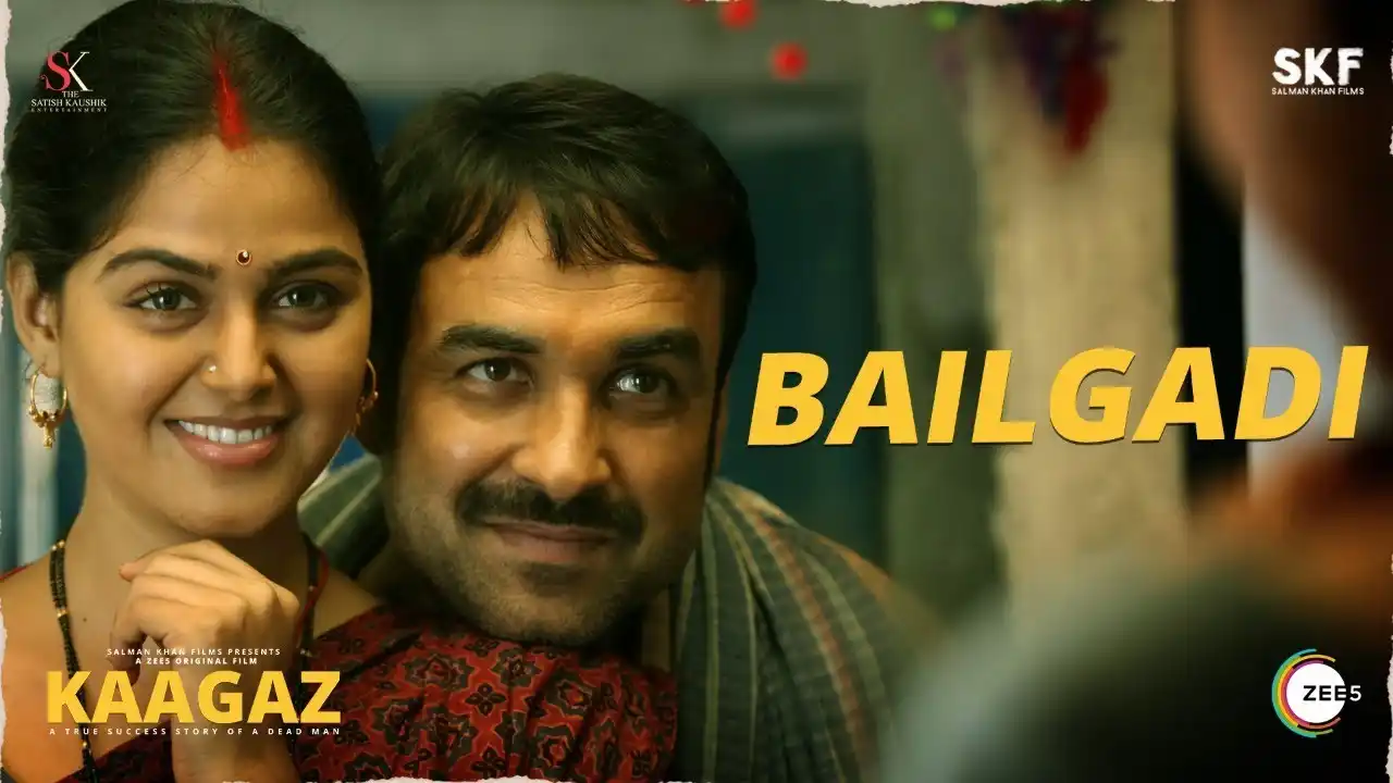 Bailgadi Song Poster from Kaagaz