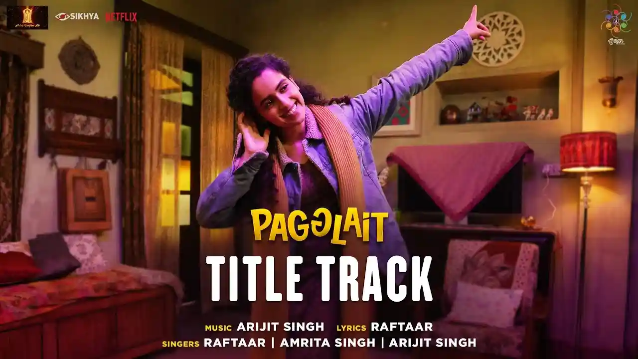 Pagglait Song Poster from Pagglait