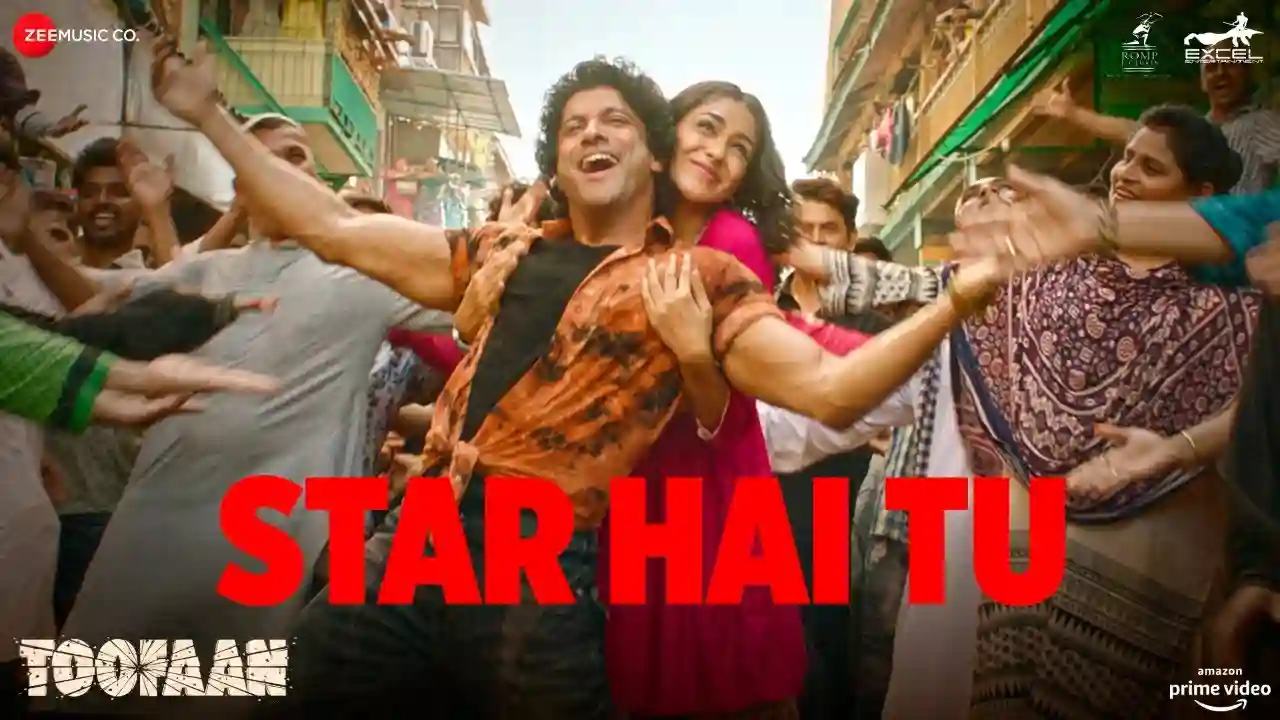 Star Hai Tu - Begaani Shaadi Mein Abdullah Deewana Song Poster from Toofaan